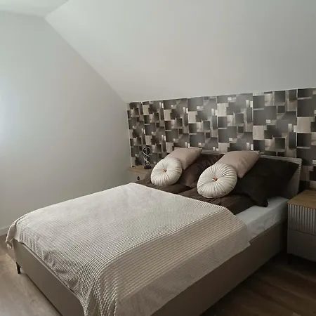 Bor-lak Apartment Eger